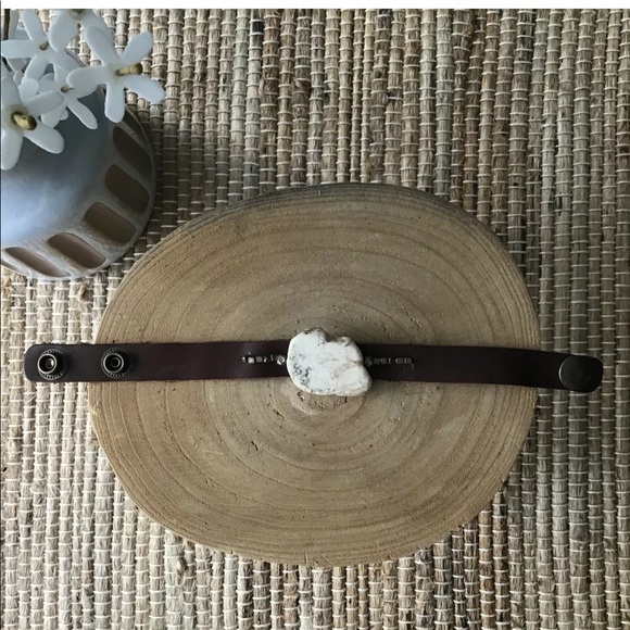 NEW 100% Leather Strap Bracelet Snap Mexico Boho Brown Ivory Festival Howlite - Picture 11 of 13